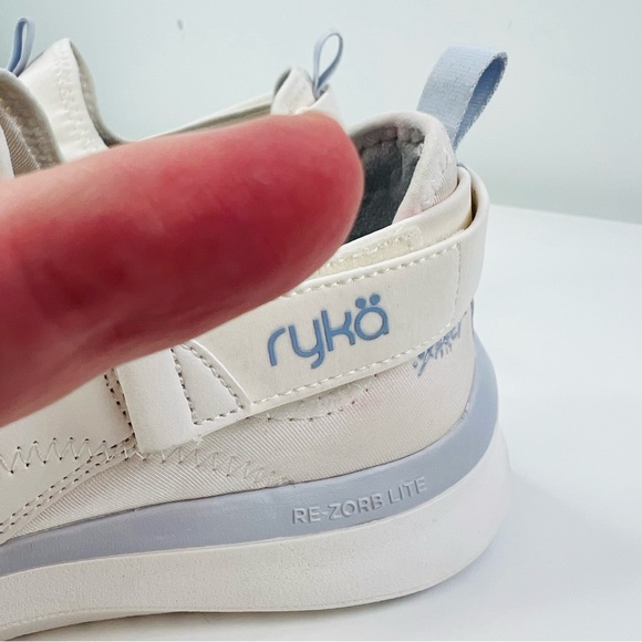 Ryka Love Life White Alyssum Training Lightweight 10W Sneaker - Picture 8 of 16